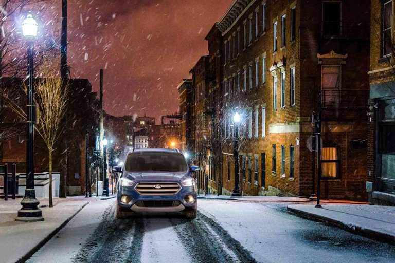 Available Intelligent 4WD System Available Intelligent 4WD System